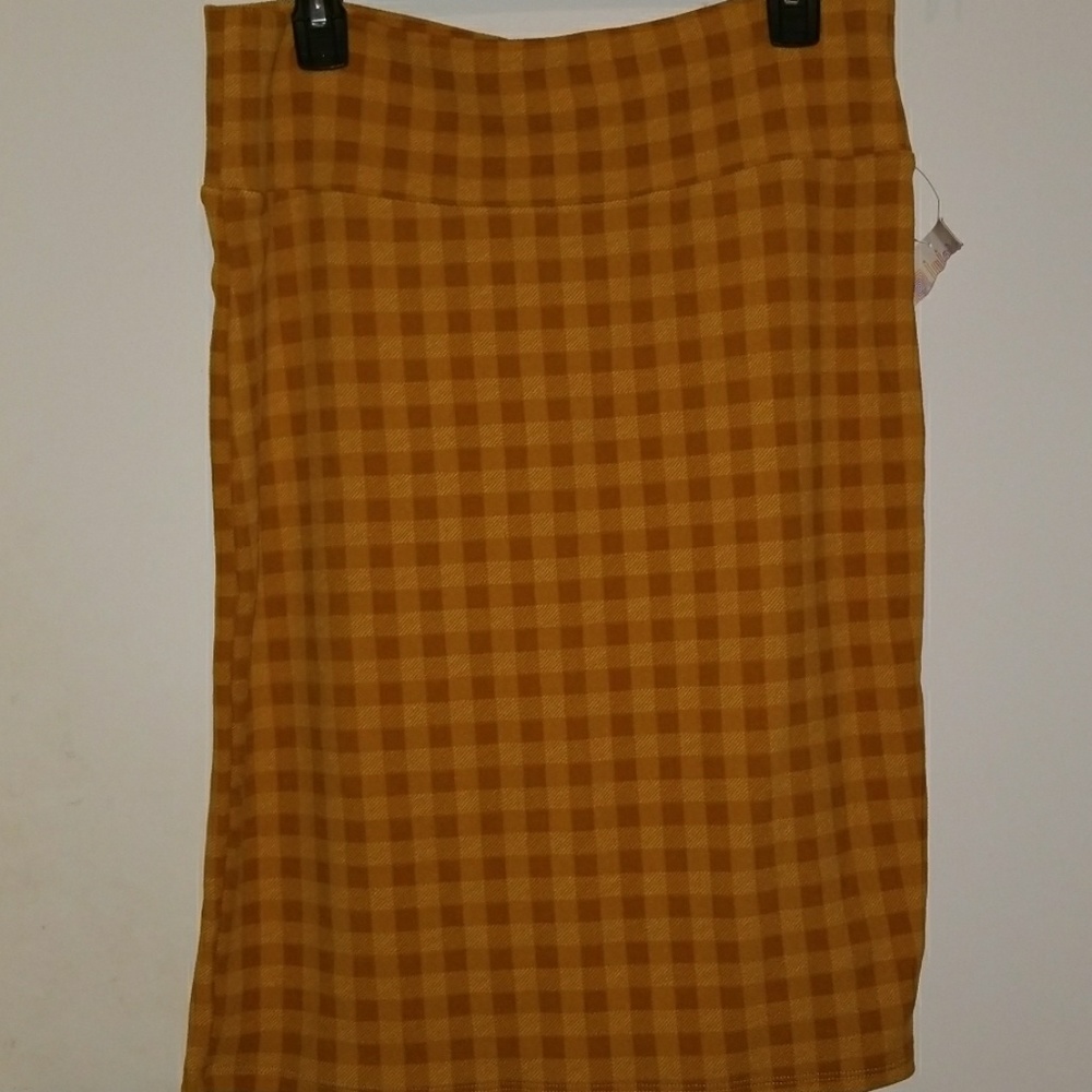Lularoe Cassie plaid skirt